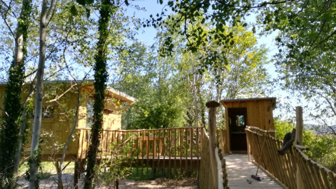 La Cabane Perchee Villelaure Εξωτερικό φωτογραφία