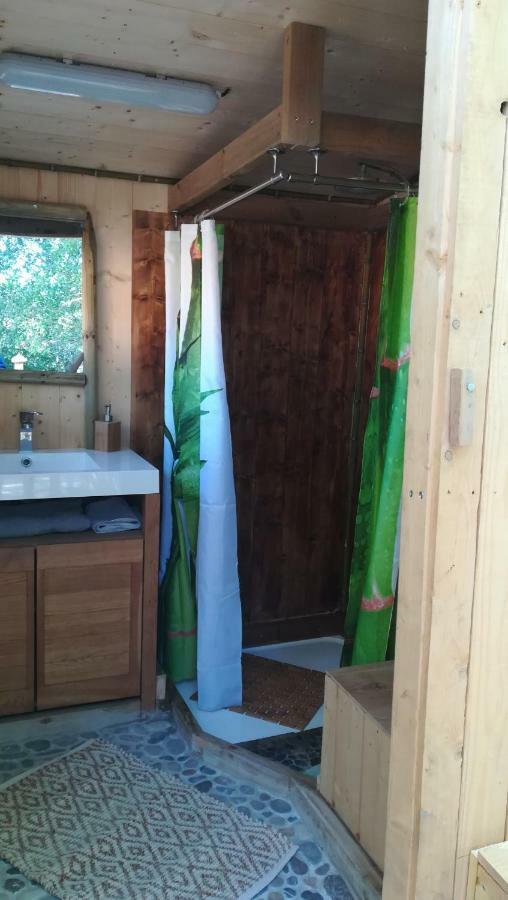 La Cabane Perchee Villelaure Εξωτερικό φωτογραφία